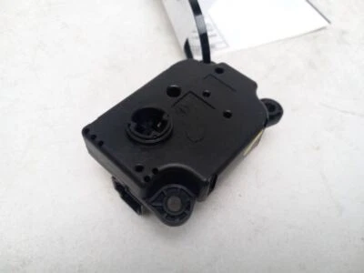 2011-2017 BUICK REGAL AIR FLAP MOTOR HEATER ACTUATOR - Image 1 of 4
