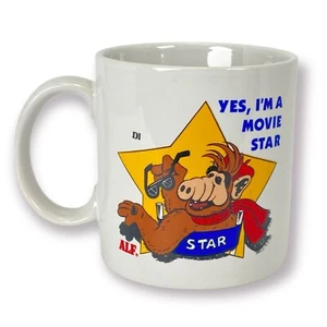 Taza de café Alf "Yes I'm A Movie Star" 1987 Alien Productions - Imagen 1 de 3