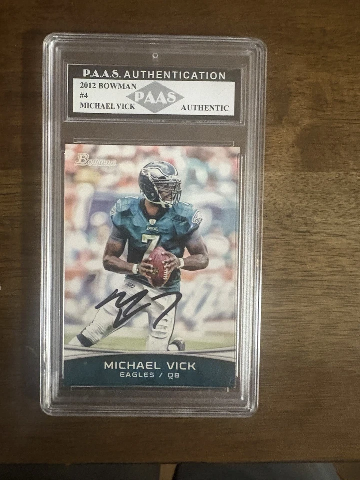 2012 Topps Michael Vick Authenticated Autograph - Image 1 of 1