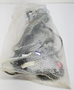 VOLVO 3809085 / VOP3809085 Cablaggio / CAVO CABLAGGIO D12 Made in Russia - Foto 1 di 23