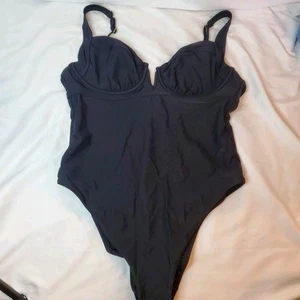 Women's High Leg Balconette Underwire One Piece Swimsuit - Shade & Shore Xl 16 - Picture 1 of 6