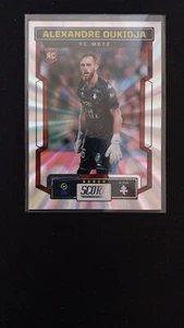 Alexandre Oukidja (FC Metz) Panini Score Ligue 1  2023-2024 Gris Laser - Picture 1 of 1