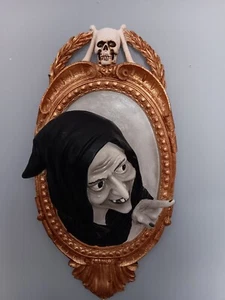 Gold and Black 3D Halloween Witch Wall Décor Unbranded. - Picture 1 of 11