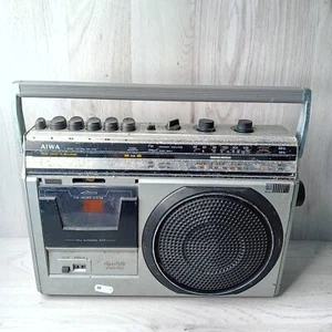 AIWA RADIO CASSETTE RECORDER TPR-175H - SPARES REPAIRS PROP - RARE RETRO - Picture 1 of 9
