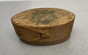 Antike primitive Miniatur kleine gebogene Holzschütteldose oval gestempelt - Bild 1 von 12