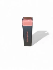 Lápiz labial Max Factor Velvet Mattes 05 NUDE 96137543 - Imagen 1 de 1