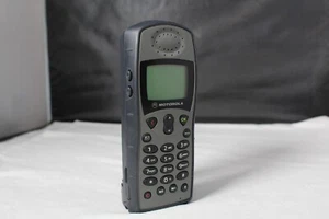 Motorola Iridium 9505A Satellite Phone No Back Cover/Battery/Antenna Bad Display - Picture 1 of 1
