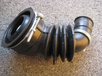 Hotpoint Ecotech Washing Machine BHWM149 Sump Hose - Image 1 of 2