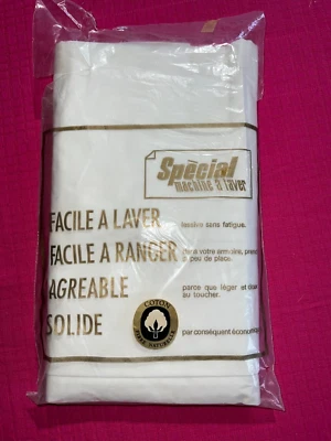 Drap housse  en pur coton  made in France pour matelas 120 cm x 190 cm réf D376 - Photo 1/4