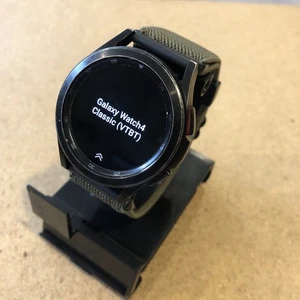Samsung Galaxy Watch 4 Classic 42mm Stainless Steel Smartwatch R880 Black M/L - Picture 1 of 7