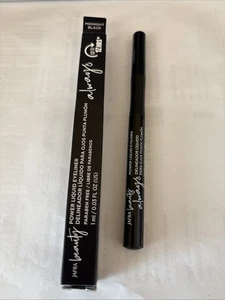 JAFRA Beauty Always Power Liquid Eyeliner-Midnight Black - Picture 1 of 7