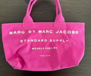 MARC BY MARC JACOBS Pink Fuschis Tote BRAND NEW With Tags - Picture 1 of 15