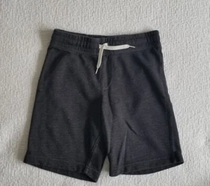 OLD NAVY (M) / H&M (9-10) BOYS SHORTS PRE-OWNED - 2 PAIRS - Picture 1 of 6