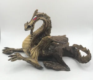 Unique Dragon Figurine Unmarked. Smaug Beautiful Detail - Picture 1 of 9