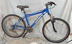 2010 Jamis Trail MTB Bike 17" Medium Hardtail Front Suspension 24SPD USA Shipper - Picture 1 of 23