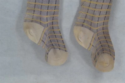 Medias antiguas para mujer a cuadros algodón gris amarillo 8,5 pies raras originales 1880 Foto 1 de 4