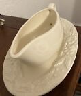 CRATE & BARREL Porcelain WHITE Gravy Boat with Saucer Under plate