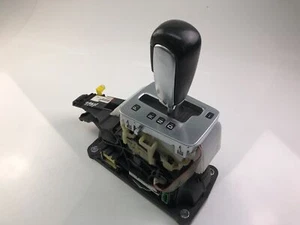 VOLVO V70 III BW 31259561 Steering Wheel Gear Shifter Paddle 2009 14743421 - Picture 1 of 4