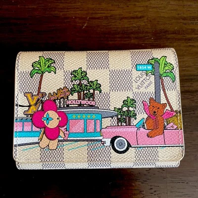 LOUIS VUITTON Vivienne Vacaciones Navidad Cartera Damier Azur Victorine Edición Limitada Foto 1 de 4
