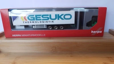Herpa Auflieger GESUKO THERMOLOGISTIK mit Mitnahmestapler - Bild 1 von 4