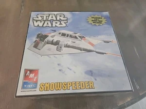 2005 AMT ERTL Star Wars Empire Strikes Back Snowspeeder Model Kit Factory SEALED - Picture 1 of 6