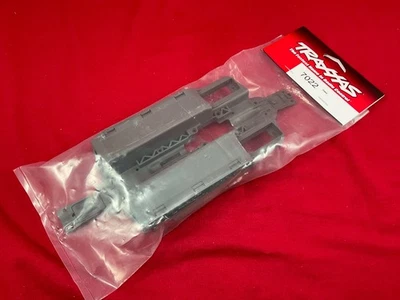 Traxxas 7022 Chassis Plate 1/16 E-Revo Slash 4x4 Summit VXL Rally TUB tra7022 - Image 1 of 3