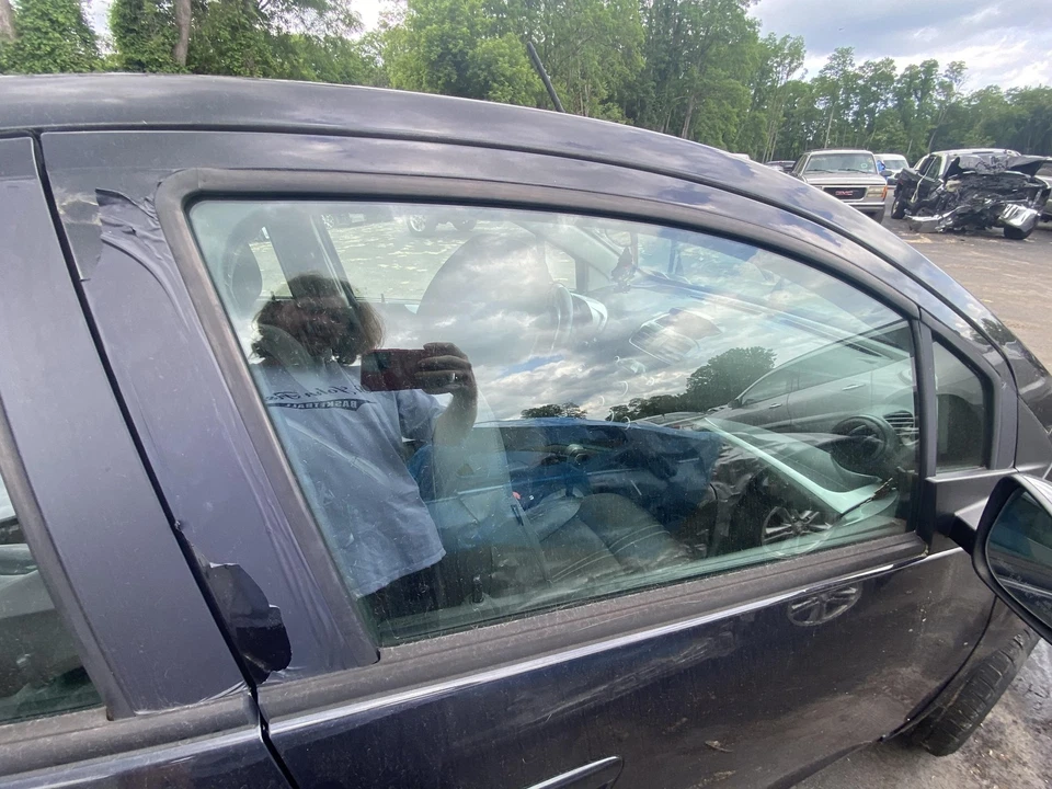 Front Door Glass Window CHEVY SPARK Right Passenger RH 13 14 15 16 Foto 1 de 1