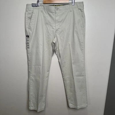 Lee Men’s Extreme Comfort Straight Fit Pants Size 40x30 Khaki Tan NWT - Image 1 of 4