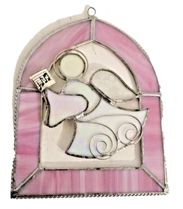 Angel Holding A Songbook vitral rosa/lavanda (SKU# 2704 - Imagen 1 de 2