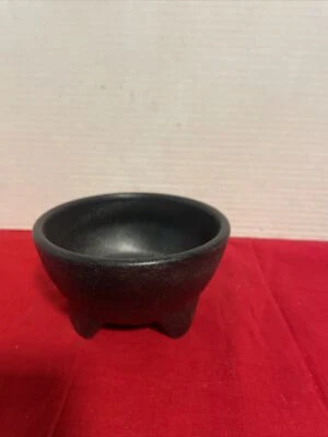 Cuenco redondo de plástico grueso negro de 5” - Hecho en EE. UU. Estate Find Foto 1 de 4