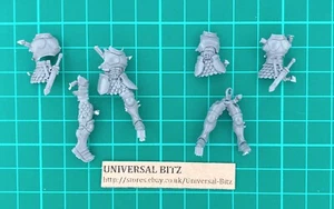 Vindictor Corpi Gambe Torsi x 2 A Stormcast Eternals Vindictors Warhammer L4 E - Foto 1 di 1