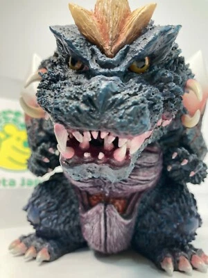 X-PLUS Deforeal Space godzilla 1994 figure from Godzilla vs SpaceGodzilla 140mm - Image 1 of 4