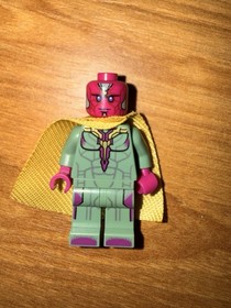 🔥 LEGO Vision Minifigure Sand Green Yellow Spot On Forehead sh0303 Marvel 76067