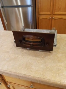 VINTAGE Rca Victor re-45 RADIO FOR PARTS/REPAIR - Picture 1 of 20