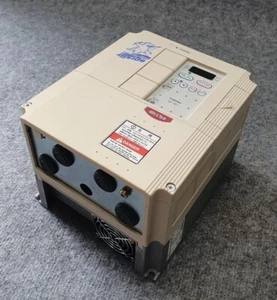 TOSHIBA  VFA7-4007PLY-EU  TRANSISTOR INVERTER - Picture 1 of 10