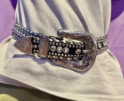 Kippys 施华洛世奇皮带正品皮革名人最爱麦当娜巴黎希尔顿 — 第 1/4 张图片