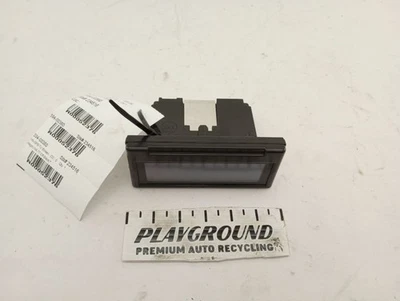 VOLVO V50 S40 Info-GPS-TV Screen Navigation Fits 2004 2005 2006  - Image 1 of 4