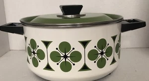 De colección Utensilios de Cocina Esmalte Sartén Olla Aguacate Verde Atómico Horno Holandés Tapa Rara - Imagen 1 de 9