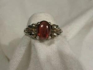 Women's 8x6mm Garnet ring Sz 6 - Picture 1 of 1