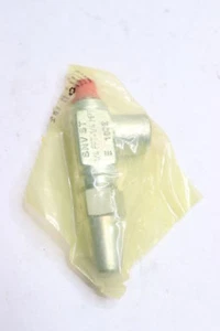 Danfoss Gauge Valve A350 LF2 3/8" FPT PS52754 - Picture 1 of 3
