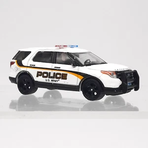 Greenlight Diecast 1:64 Hot Pursuit US Army Police Ford Utility Custom 2015 - Picture 1 of 7