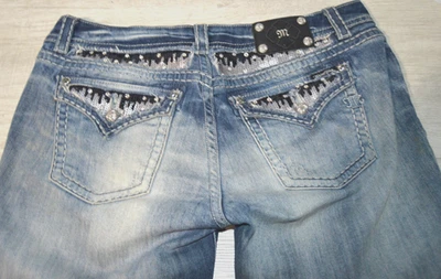 Pantalones de mezclilla Miss Me talla 34x35 punto grueso corte bota flor de lis bolsillos para mujer Foto 1 de 4