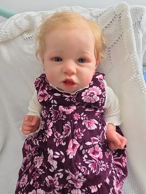 Beautiful Saskia sculpted by Bonnie Brown Reborn Baby Doll w/ COA! - Image 1 of 4