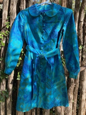 Vintage Thai Silk 60s Shirt Dress Womens Size Small/Med Peacock Colors Striking! - Image 1 of 4