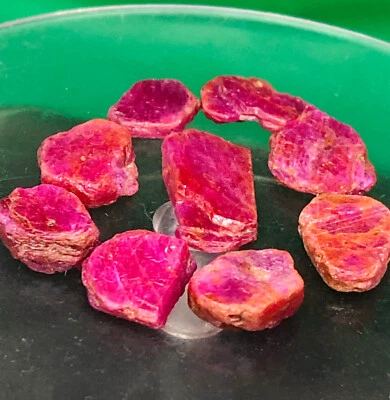 40,cts Natural top quality pink ruby rough Flat Slices gemstone lot mozambique - Image 1 of 4