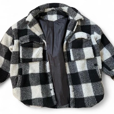 Abrigo polar de peluche de gran tamaño enorme vintage recuperado talla m ASOS blanco y negro Foto 1 de 4