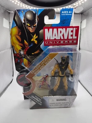 Marvel Universe Yellow Jacket And Ant Man Series 2 Hasbro 3.75” - Image 1 of 4