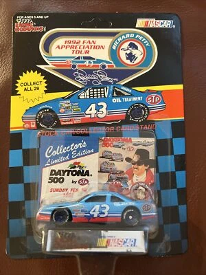 1992 Richard Petty Fan Appreciation Tour Diecast Car 1:64 7/4/92 Daytona Pepsi - Image 1 of 2