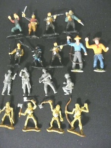 VTG ARMY SOLDIER FIGURES SKELETON WARRIORS PAINTED PIRATES AVG SIZE APPROX 2" T - Picture 1 of 5