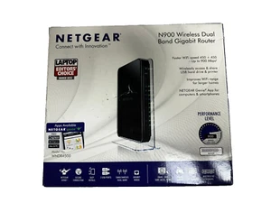 NETGEAR N900 Dual Band 4-Port Wi-Fi Gigabit Router WNDR4500v3 w/ Adapter - Picture 1 of 13